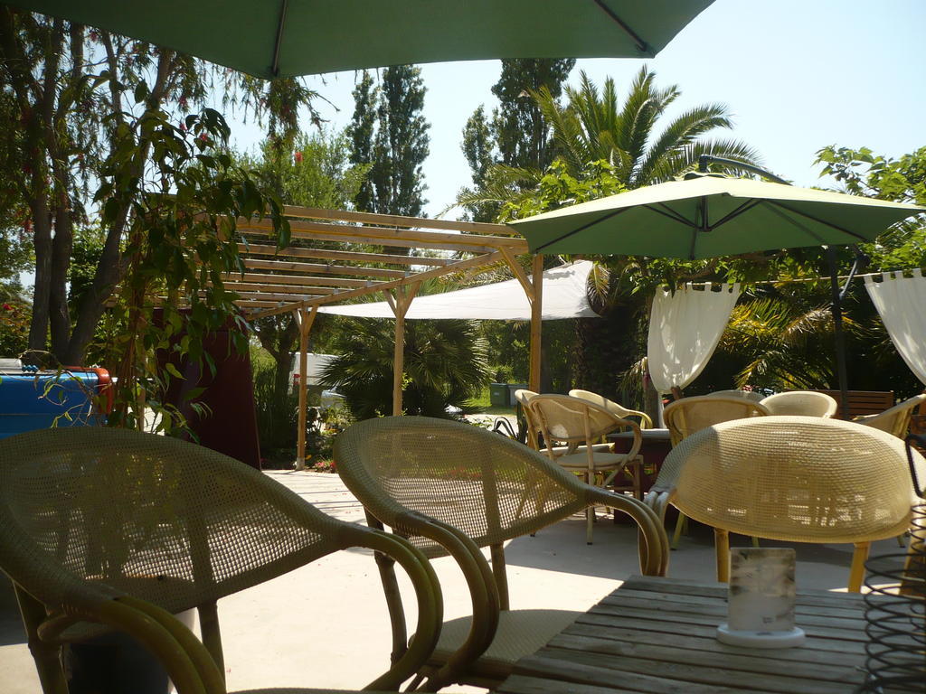 Hotel Restaurant Les Chasseurs Marine de Pietracorbara Buitenkant foto